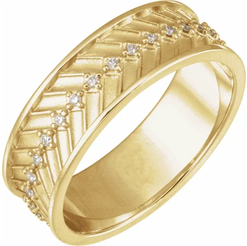 Mens Accented Band – 1/5 CTW Diamond