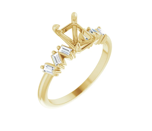 Accented Engagement Ring (Claw-Prong, Emerald)